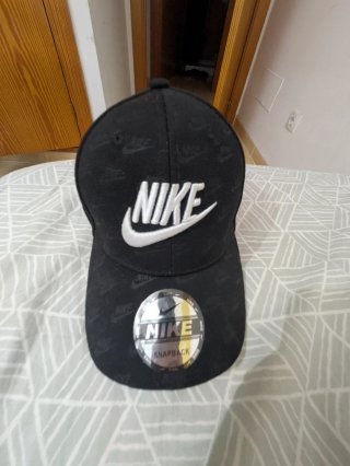 Gorra Nike Negra