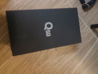 Telefono Q50