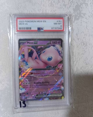 Carta Pokémon Mew ex 151 PSA 8