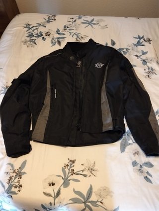 Chaqueta de moto TRY negra y gris