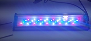Luz para acuario SZD-B30CF-EU