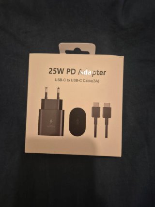 Cargador 25W PD con cable USB-C a USB-C