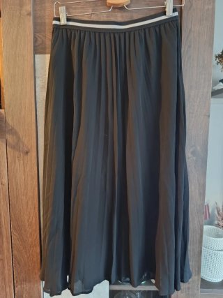 Falda Maxi Negra Stradivarius Talla M