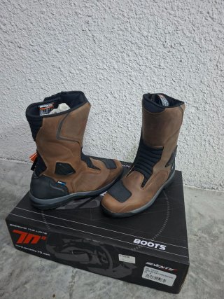Botas Moto Touring Seventy Degrees