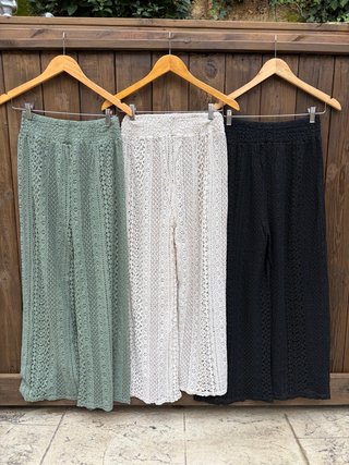 Lote de pantalones largos