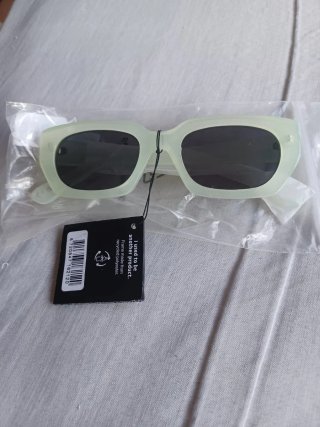 Occhiali da sole da donna