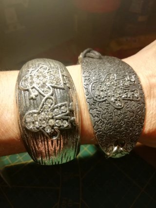 Set de 2 Brazaletes Artesanos