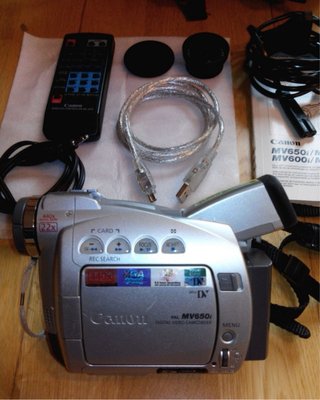Videocámara Canon MV650i