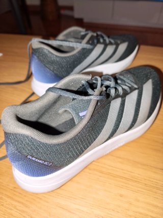 Adidas Duramo RC2 - Talla 42 2/3