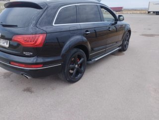 Audi Q7 2010