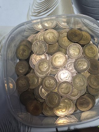 Lotto di 235 monete da 1 peseta