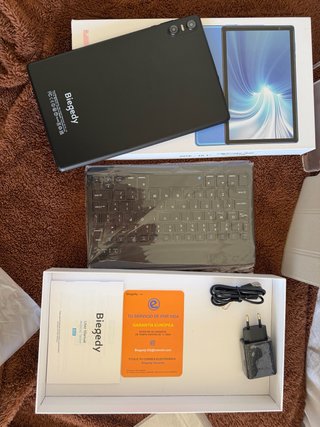 Tablet Biegedy B22 10.1 128GB + Tastiera