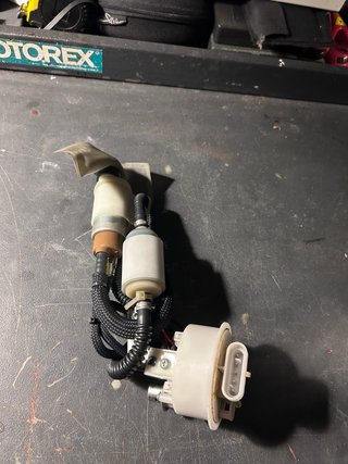 Bomba de gasolina para Sherco