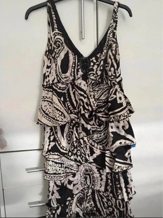 Vestido formal estampado blanco y negro