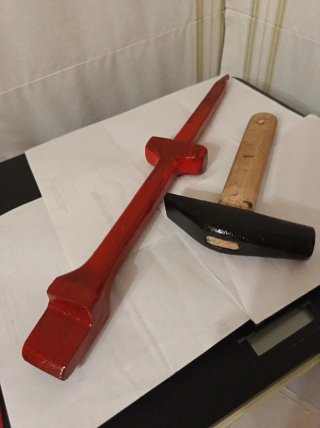 Yunque, Martillo para Afilar Guadaña marca Bellota