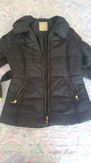 Chaqueta azul marino acolchada