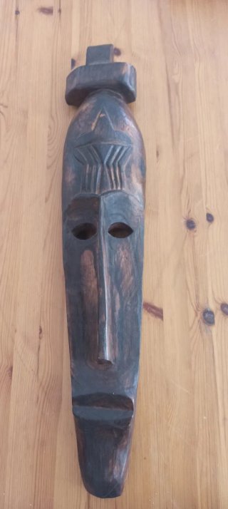 Gran Máscara Africana de Madera