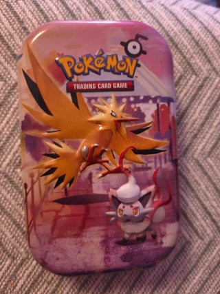 Scatola Metallica Pokémon Zapdos