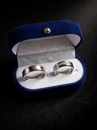 Aros de Matrimonio en Titanio bañado en oro