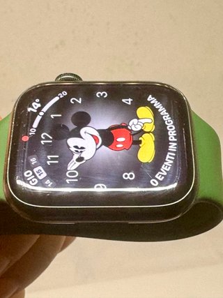 Apple Watch Series 7 GPS (Verde) con Caja y Cable