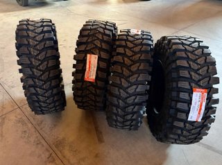 Neumaticos Maxxis Trepador 37x12.5xR17