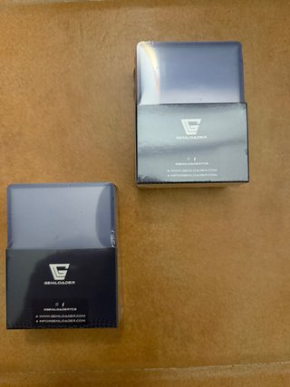 2 Cajas 25 toploader Gemloader para Cartas