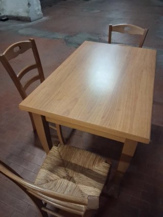 Tavolo allungabile con 3 sedie