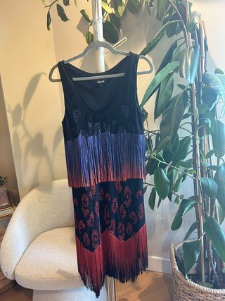 Vestido Just Cavalli con flecos y abalorios · M
