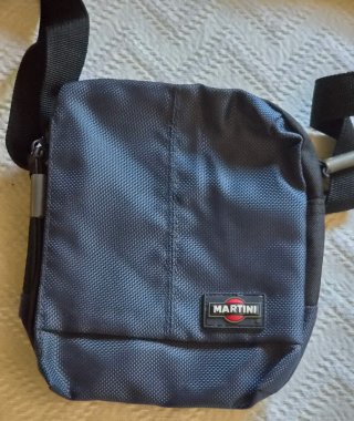 Bolso bandolera Martini azul marino nuevo