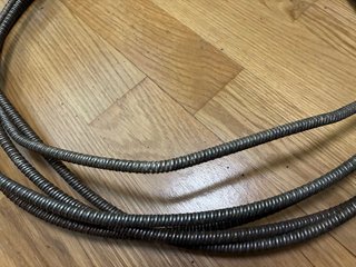 Cable desatascador de tuberías