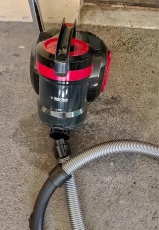 Aspirapolvere a traino High-Tech