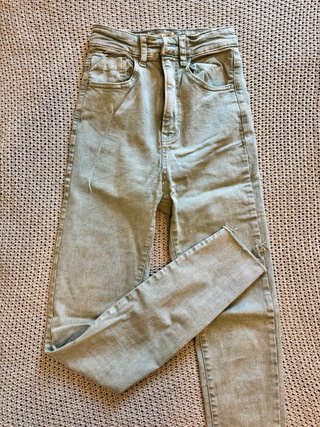 Jeans Tiro Alto Verde