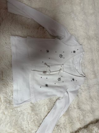 Camiseta blanca Zara niña talla 10