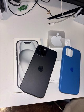 iPhone 15 Nero