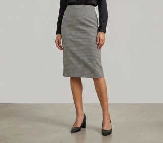 Falda midi de cuadros