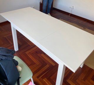 Mesa extensible IKEA LANEBERG blanca