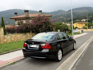BMW 330d E90