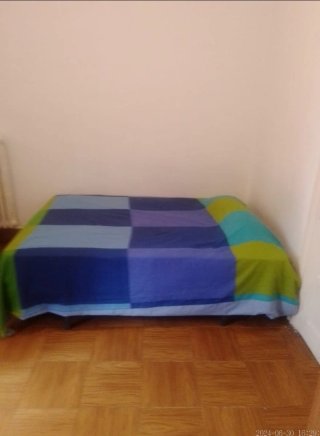 Habitación de pareja en piso compartido