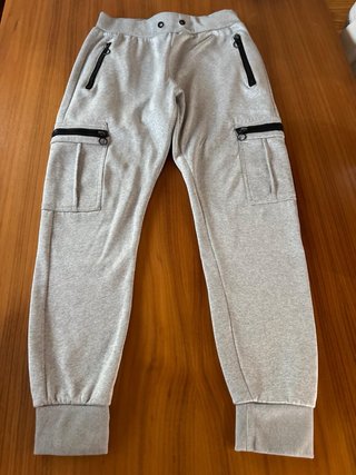 Pantalón de chándal gris