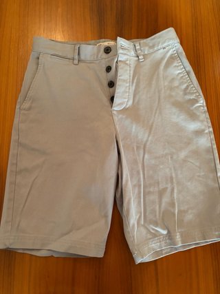 Pantalón corto beige
