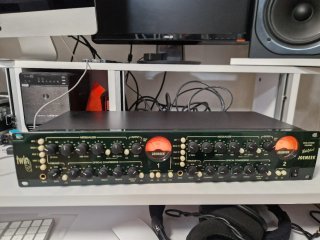Preamplificador Compresor Joemeek Twin