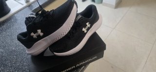 Zapatillas Under Armour Charged Surge 4