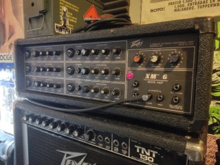 Amplificador Peavey XM6 Mixer Amp