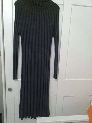 Vestido de punto negro