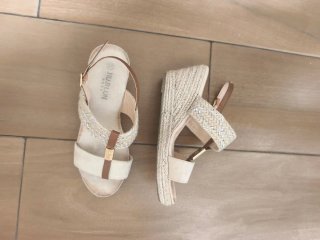 Sandalias de esparto