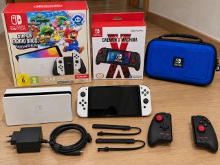 Nintendo Switch OLED + Micro Sd 256gb + juegos