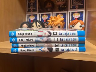 Manga La Caja Azul