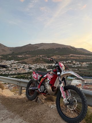 Moto Enduro Gas Gas 300 2t