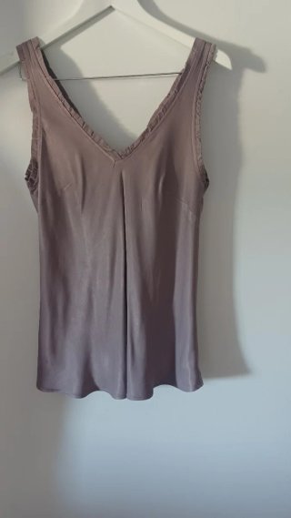 Blusa Algo Bonito Color Topo