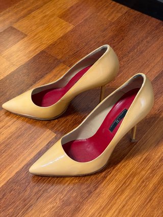 Zapatos de salón Carolina Herrera piel charol